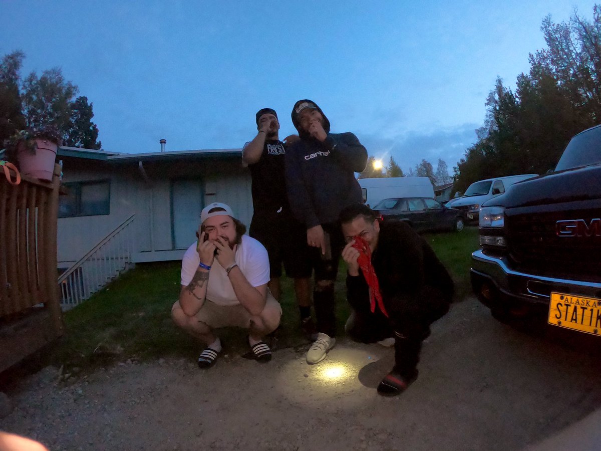 ron_wav's tweet photo. Shed light on your block with this light pole. Happy G day Juancito!! 🥳🎉🎊🦍@CodyCodeine_ @hailsodom @SnowmanLumi @IoneFischer @ka3nna #javi #whoeverelseimissed https://t.co/F58dUAeiVI