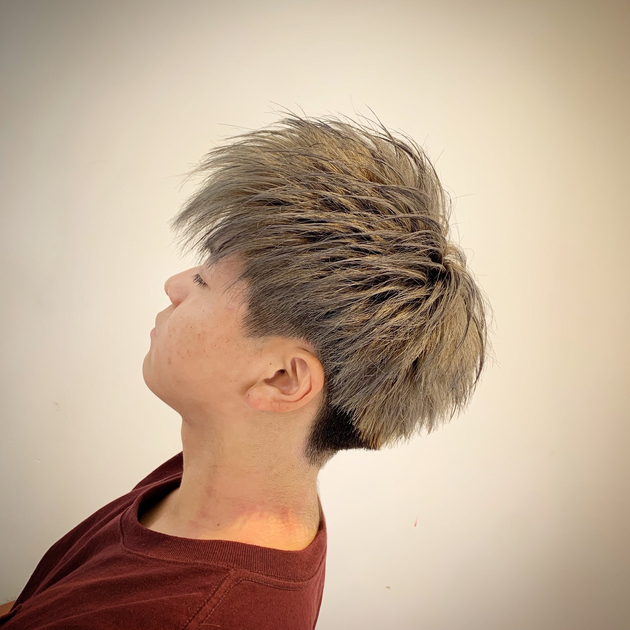 Hair Face Roost 宇野 圭祐 ショートマッシュスタイル ハイトーンのマッシュもなかなかアリですね Roost メンズヘア メンズサロン 京都 No1 Youtube 美容師 Youtuber T Co B6buvgkddk Twitter