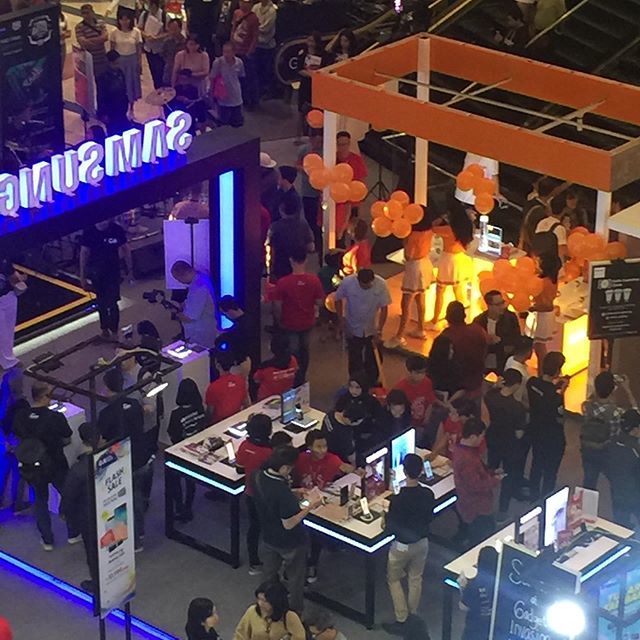 MalTamanAnggrek's tweet photo. Temukan pengalaman baru hanya di Gadget Invasion Week yang akan diadakan di Center Atrium, Mal Taman Anggrek tanggal 27 Agustus - 1 September 2019!

#GadgetInvasionWeek2019 #mtaduniaanda #jktgo #jakartainfo #giw2019 https://t.co/vLbaponRqa https://t.co/uFTa8O0Bi8