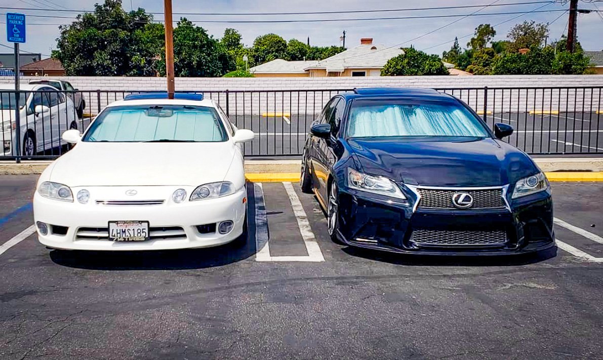 Covercraft1965's tweet image. Which sunscreen would you pick? 🤔
#EasyChoice #KeepItCool
📸: blkexcoupe