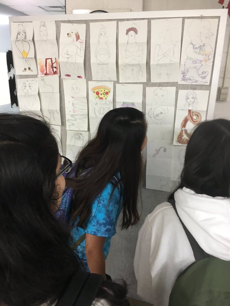 NNHSart's tweet photo. Welcome to NAHS!! Artists got to know each other in our first 2019-20 National ArtHonor Society Meeting today after school. If you werenβt able to make it but wan to join, see Mrs. Matas or Taylor for info. #wemakeartists #service #artservice @NAEA #takeartmakeart #weserve https://t.co/X8859lfqvI