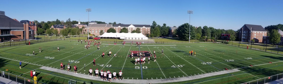 Bates_Football's tweet photo. #TrenchesTuesday💪

Great Practice 3️⃣ on our beautiful campus yesterday! Make it an even better one tomorrow ‘Cats!!

#BobcatPosse🐾 | #HardToWin | #BuiltToWin https://t.co/9sURXXQty2