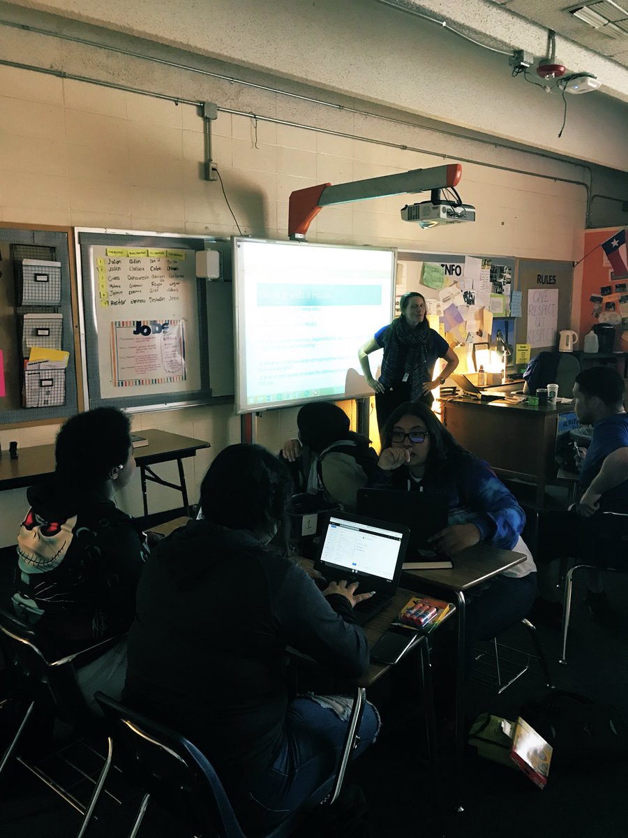 Yesterday’s Chromebook rollout and today’s Tech Day were a huge success. So many students were engaged in learning. I can’t wait to see how our teachers make use of the Chromebooks in their own lessons. @South_Hills_HS <a href="/mpmihalik/">Mike Mihalik</a> #FWISD