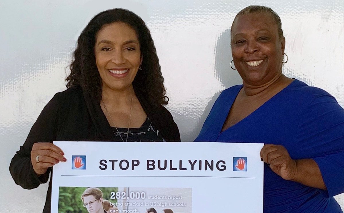 StopBullyingFdn's tweet photo. Stop Bullying Foundation President June Christopher (left) presented at the Girls' Empowerment Conference. Hosted by with Cheryl Gray (right) Senior Director of Los Angeles Dept. of Recreation and Parks. Sponsored by Councilman Joe Buscaino &amp; UCLA Beloved Community Initiative. https://t.co/HnviCadrnD