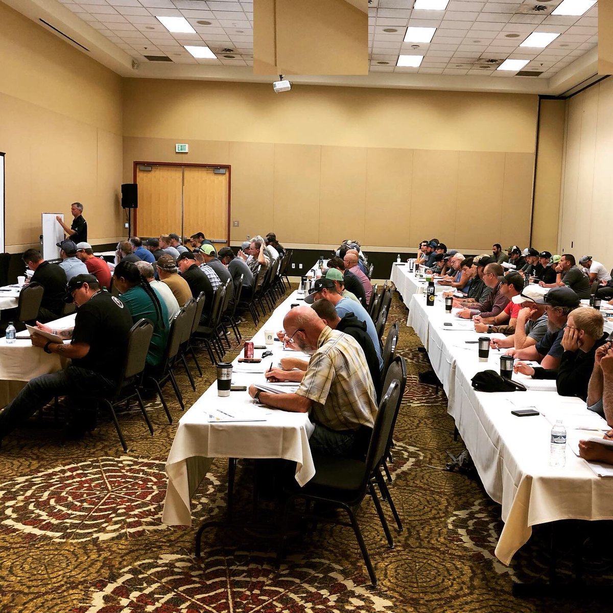 utahruralwater's tweet photo. No tears here as we watch summer trickle away! Fall Conference has kept us too excited!
A special thanks to @RepBenMcAdams and his crew for stopping by! Team Utah all the way!
#RWAU #FALLCONF #WATERISLIFE #LAYTON #utah #ruralwater https://t.co/viMI9BmI2C