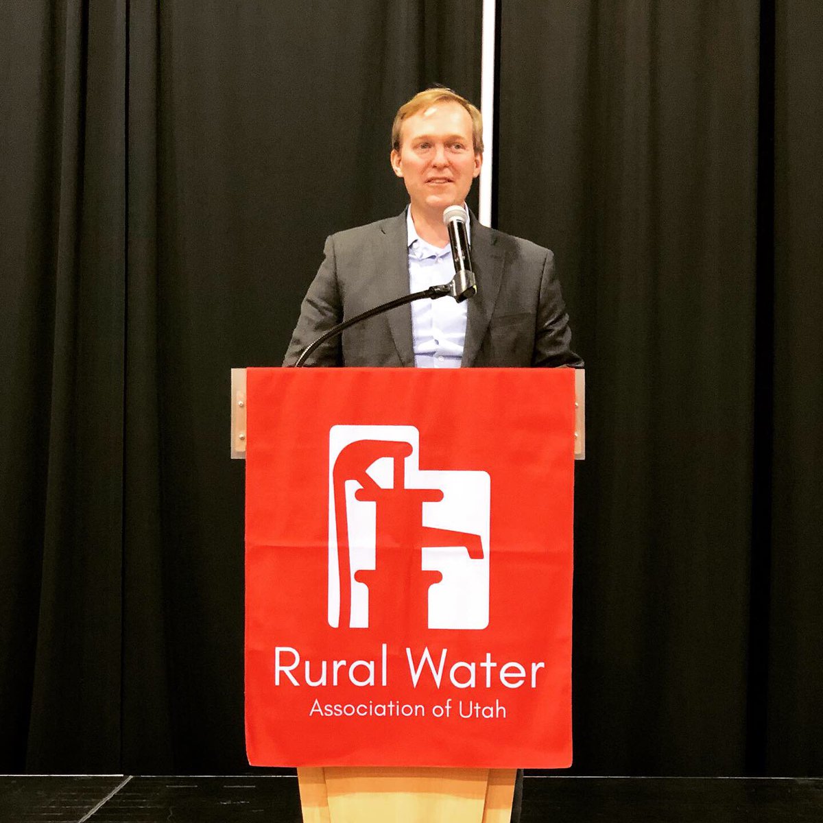 utahruralwater's tweet photo. No tears here as we watch summer trickle away! Fall Conference has kept us too excited!
A special thanks to @RepBenMcAdams and his crew for stopping by! Team Utah all the way!
#RWAU #FALLCONF #WATERISLIFE #LAYTON #utah #ruralwater https://t.co/viMI9BmI2C