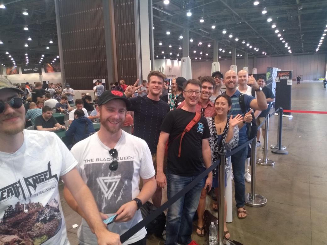 DesertTwisters's tweet photo. Members of the #DesertTwistersAZ, @AlamoCityOS and #SoCalDeepSpawners watching @n3m0n1c take home the crown in Vegas. https://t.co/cQIEdApsTX