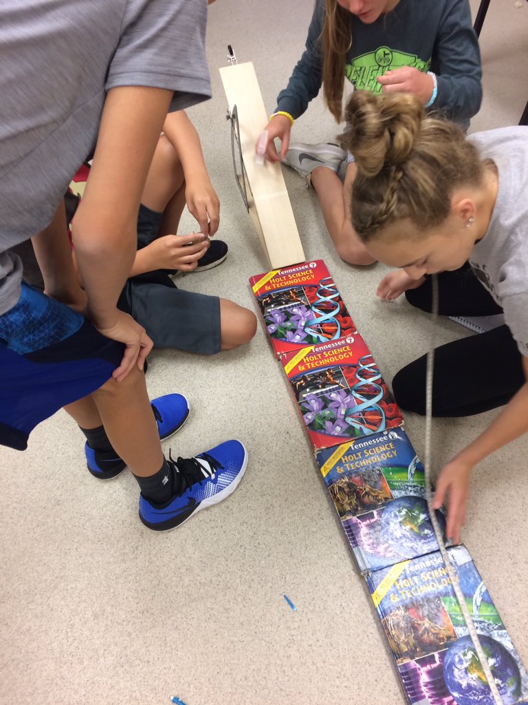 Alex Moore tweet media