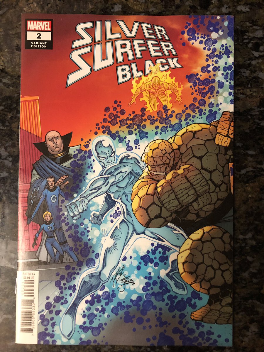 This #TopVariantTuesday is a recent one a few of us may already be familiar with, #SilverSurfer Black 2. With an awesome cover by Ron Lim, that features the #F4. #FantasticFour #Comic #Comicbooks #comics #Marvel #MarvelComics #Marvel  #Comicbook #ComicCollection #ComicCollector