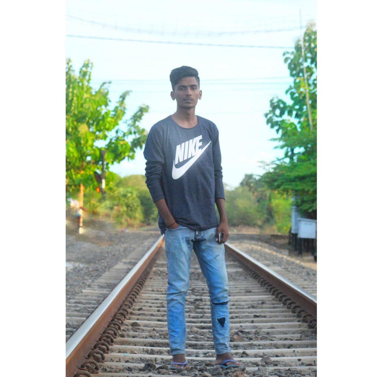 ActorRaanaa's tweet photo. #NewProfilePic https://t.co/uqIhbXhm3U