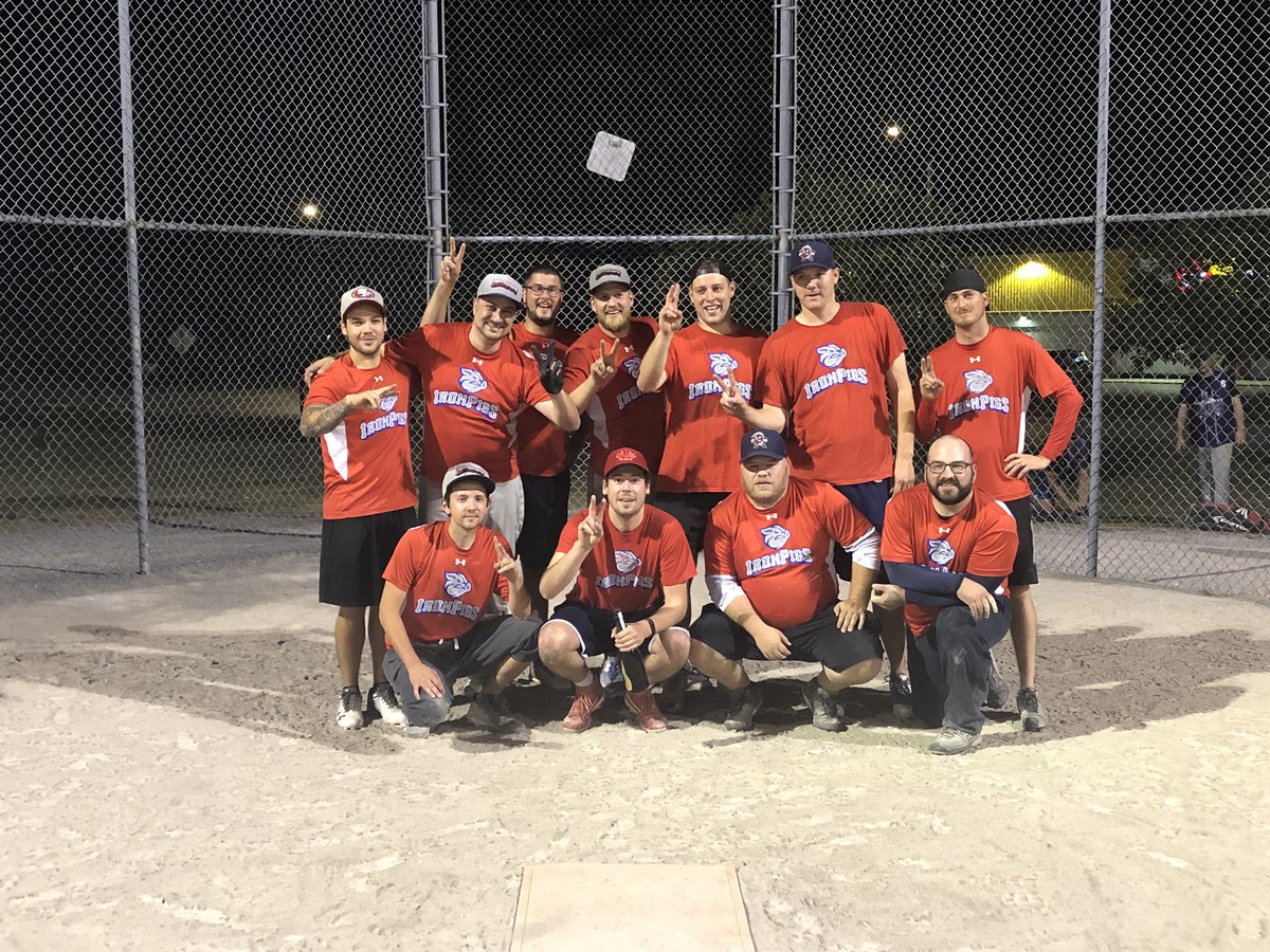SloPigs's tweet photo. The year of the #Bacon! Back to back champs!  #SmelltheBacon on to the World Series. https://t.co/2cZn8S1PHZ