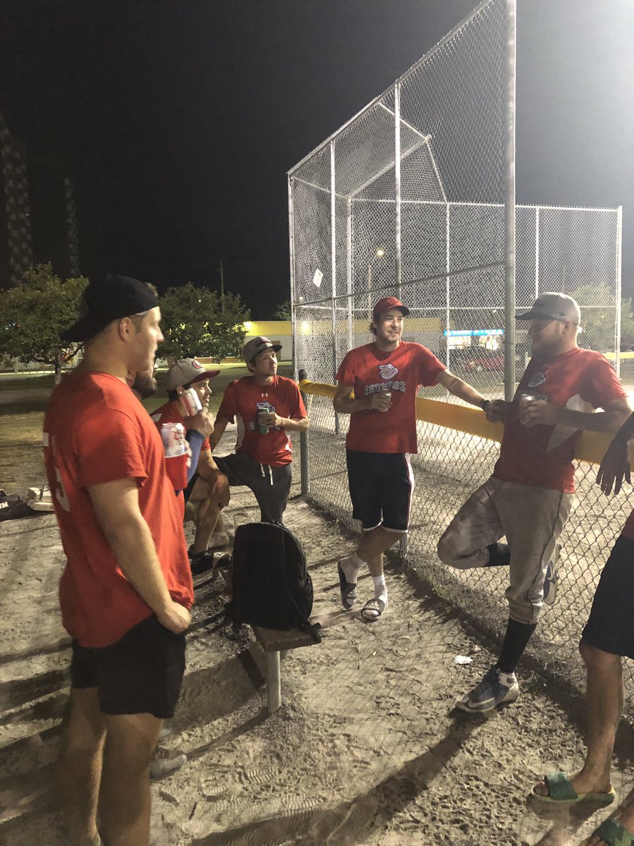 SloPigs's tweet photo. The year of the #Bacon! Back to back champs!  #SmelltheBacon on to the World Series. https://t.co/2cZn8S1PHZ