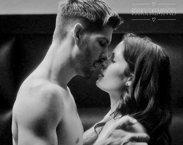 BooksLikeMovie1's tweet photo. #day27β₯οΈπβ₯οΈ
#episode6
#30daysofdriven
#caseydeidrick #oliviaapplegate #ryleethomas #coltondonavan #coltonandrylee #iraceyou
#DrivenSeries #kbromberg #drivenbooks #passionflix #passionflixmovies #toscamusk
#drivengermany https://t.co/VY8YA9Wrj1 https://t.co/yyoKbbjNid