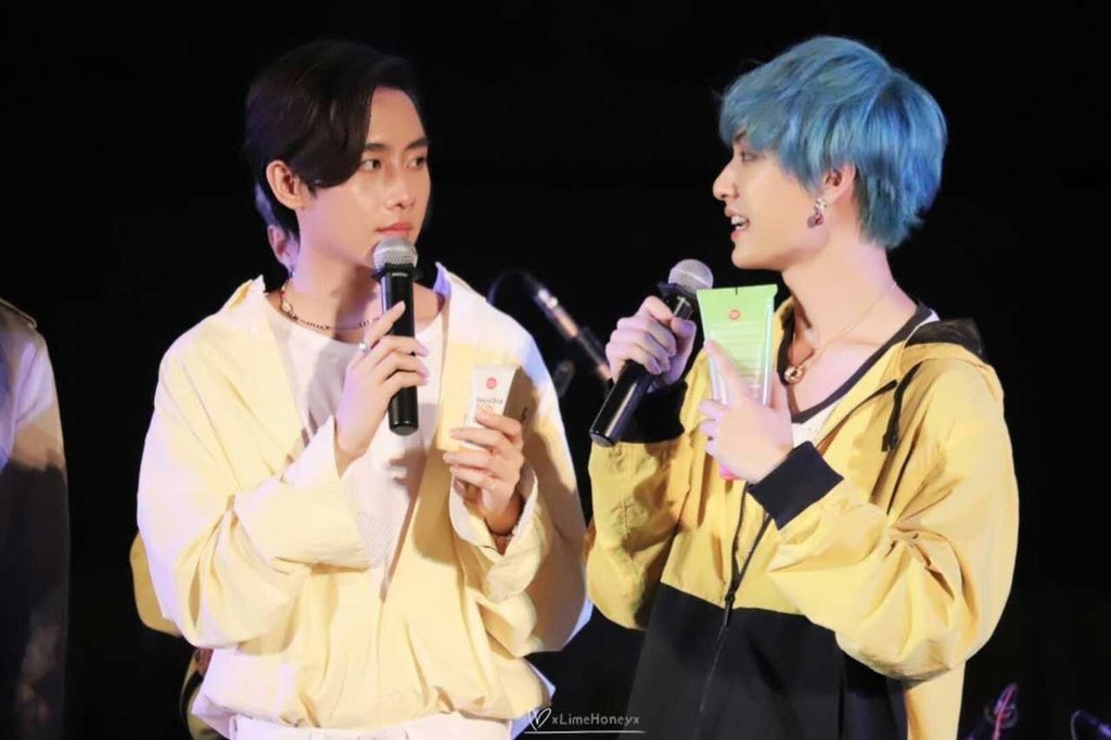 keepcute3's tweet image. please give markgun a chance
我只喜欢你，是我的软肋，是我唯一不能承担的后果
#ทีเด็ด99
#magusMG
#Lazadaมีทุกสิ่งที่ใจค้นหา
Cr. logo