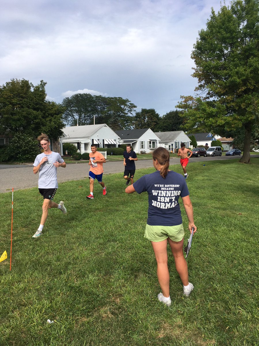 LHSCanesXC's tweet photo. The hurricanes have been grinding through some early season workouts. Big goals require great preparation. #WinningIsntNormal #GoCanes https://t.co/s5xeRafKBO