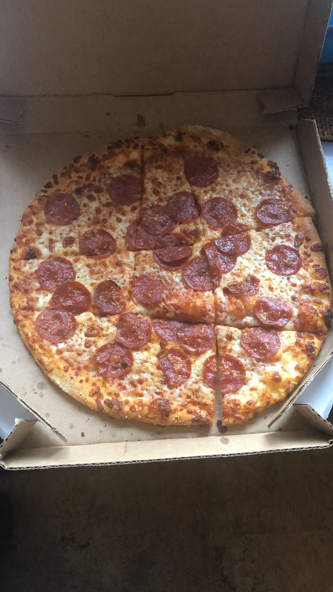 BrewmasterRysu's tweet photo. I’m pretty sure our @dominos guy might be going through something. Maybe check in on him? He’s at the Wasilla, AK location. https://t.co/DPRMQyi0FK
