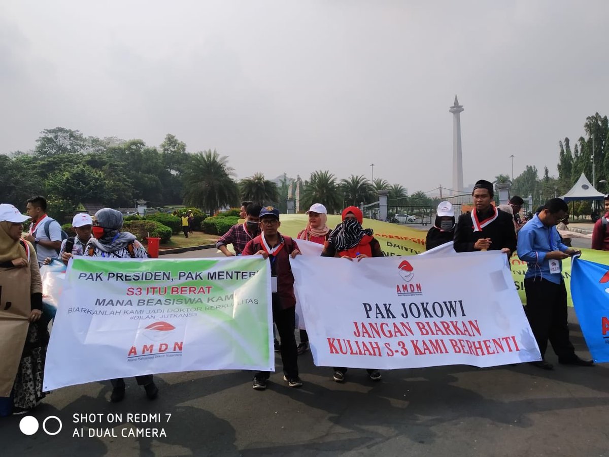 nanahimura's tweet image. @AliansiDoktor kami adalah para pelaku pendukung terwujudnya “SDM Unggul”
#savedoktor
#savedoktor2019
#bppdn2019
#kemenristekdikti
#sdmunggullulusbeasiswa