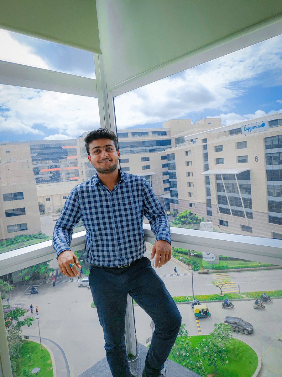 Just a natural dude in his most natural mood😆