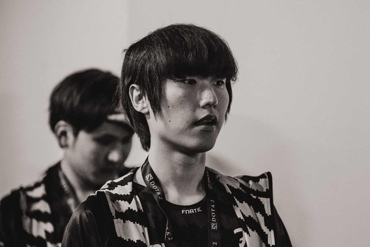 dota2mc's tweet photo. 👉 @DubuDota объявил в своём твиттере о поисках новой команды. Бывший игрок @FNATIC готов попробовать свои силы и в других регионах. 😎
Команда из Юго-Восточной Азии заняла 13-16 место на #TI2019, проиграв @TeamLiquid в BO1 матче. 🔴
#Dota2 #Maincast https://t.co/vJxd9YBbKn