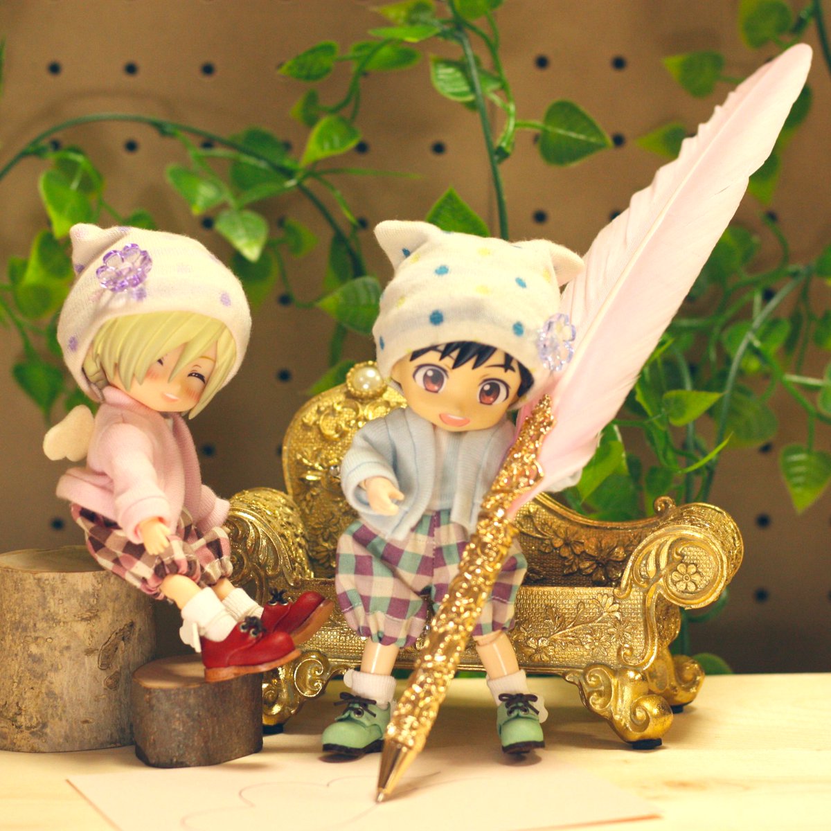 sesameyoi's tweet photo. 『天使の羽根セット（かぼちゃパンツ）』

カーディガン、インナー、かぼちゃパンツ、靴下（白）、羽根（小）の5点セット。
各￥4.000（ピンク、水色）

かぼちゃパンツバージョンのセットになります。
帽子はセットに含まれません、
オビツ11、ねんどろいどどーる兼用サイズ。 https://t.co/av1BvwFOTT