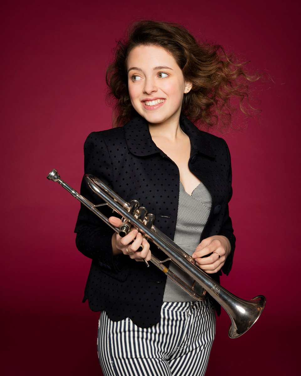 WarnerClassics's tweet photo. .@lucienne_RV makes her #SnapeProms debut tonight! 🎊 She will perform a program of classics and show songs with @BBCCO, conductor Richard Balcombe, and soprano Lesley Garrett.
Listen to the first two singles from her upcoming album: https://t.co/lRd2gJzwvG (out October 4th!) https://t.co/rWHW6y82dN