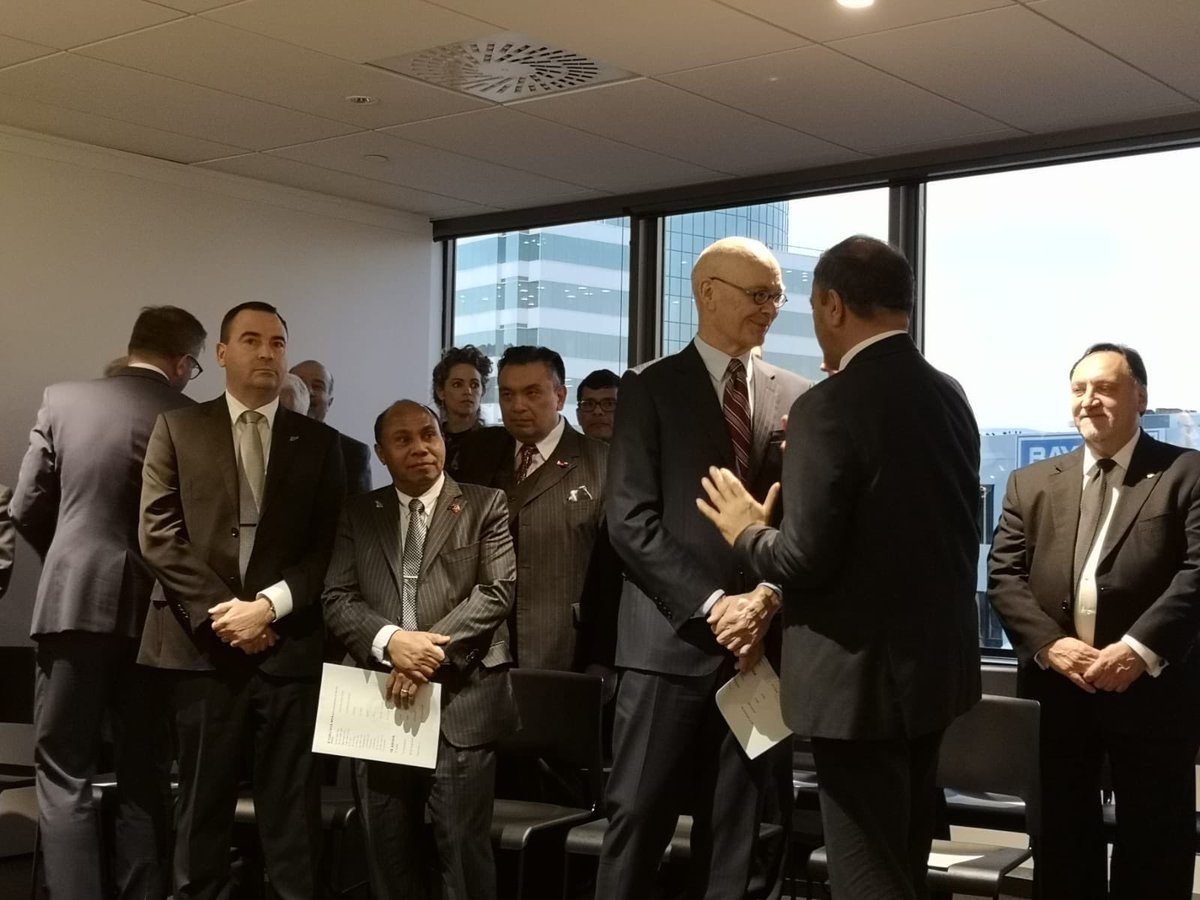 Very warm welcome and reception hosted by <a href="/WgtnCC/">Wellington City Council</a> &amp; @MFATgovtNZ to celebrate 50 Diplomaic Missions in Wellington. Very delighted to attend &amp; stand as Acting Dean of DipCorps and meet w/ Acting Minister of Foreign Affairs Hon. @FletcherNZFirst, Mayor <a href="/justin_lester/">Justin Lester</a>.  🙏