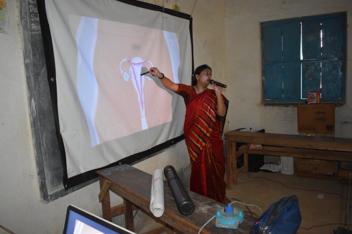 bringsmilee's tweet photo. Our Team sheds light on various aspects of women's health in rural areas. Menstrual hygiene is one of the most important agenda in our rural campaign. We generate a mass movement so that it creates awareness and profound impact in minds of villagers.  @UN_Women @narendramodi @WHO https://t.co/526Jx1srKl