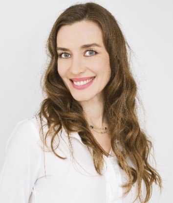 Bio-Scientist, Kasia Zajkowska’s has a unique background in regenerative medicine, stem cell research, nutrition and wellness. <a href="/BelleCell/">BelleCell</a> clinic is the new brain child of Kasia's and we're so excited to be working with her for all press outreach. #London #Science #Wellness