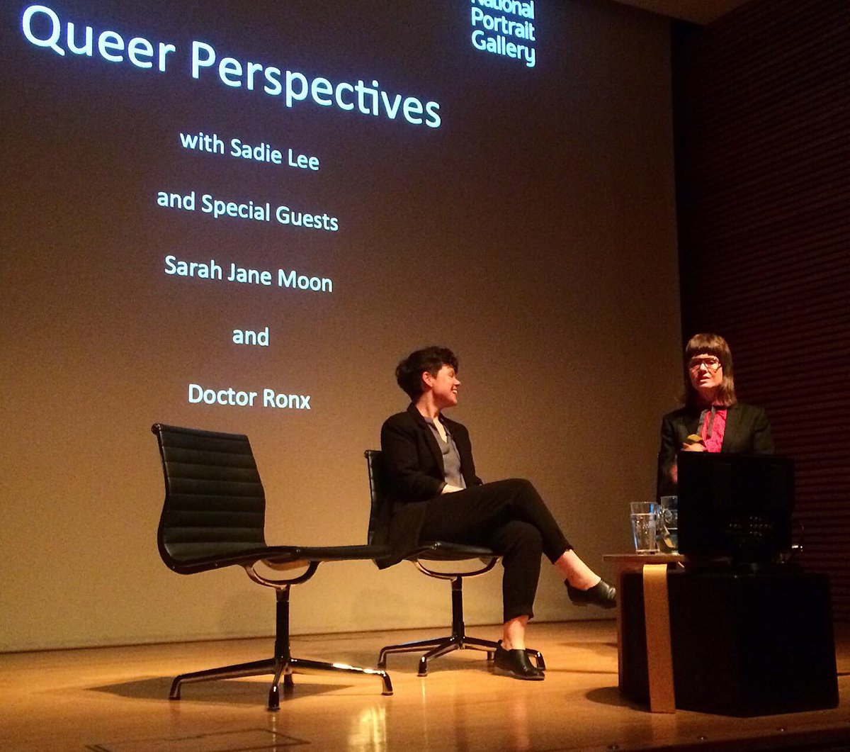 sarahjane_moon's tweet photo. Chatting with Sadie Lee & @Dr_Ronx for Queer Perspectives @NPGLondon earlier this month about painting and visibility. Huge thanks to Sadie for inviting us & the NPG for hosting! #BPPortrait #LGBTQI #queerperspectives #DrRonx #portraiture #portraitpainting https://t.co/NkOaOmSzHk