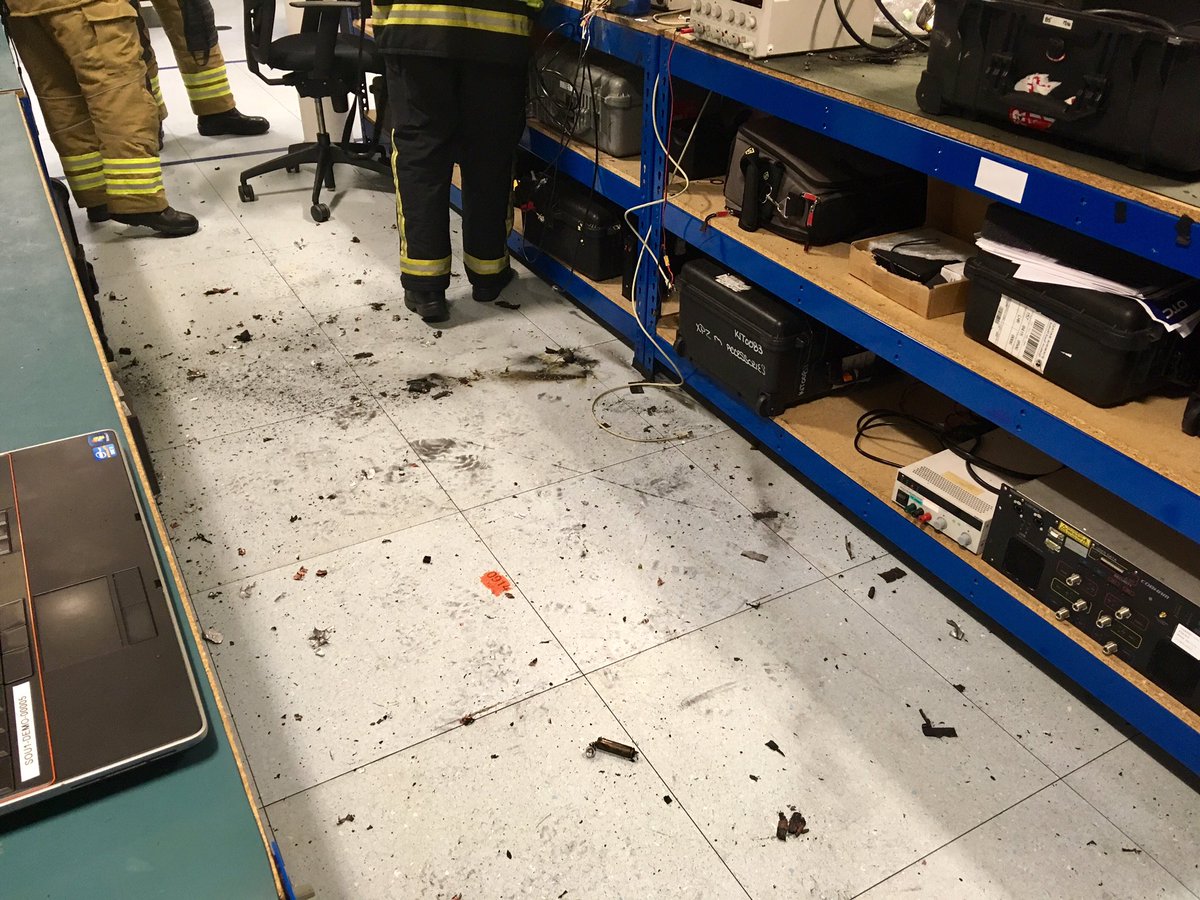 Hightown56's tweet photo. 🚨 *05:23* P7 and P5 called to an #AutomaticFireAlarm in #Whitley. Alarm caused by a overheated battery that had been on charge, PPV fan used to clear light smoke logging throughout the building. Please avoid charging batteries unattended overnight, this was a very #luckyescape https://t.co/CUVHIaJjU0