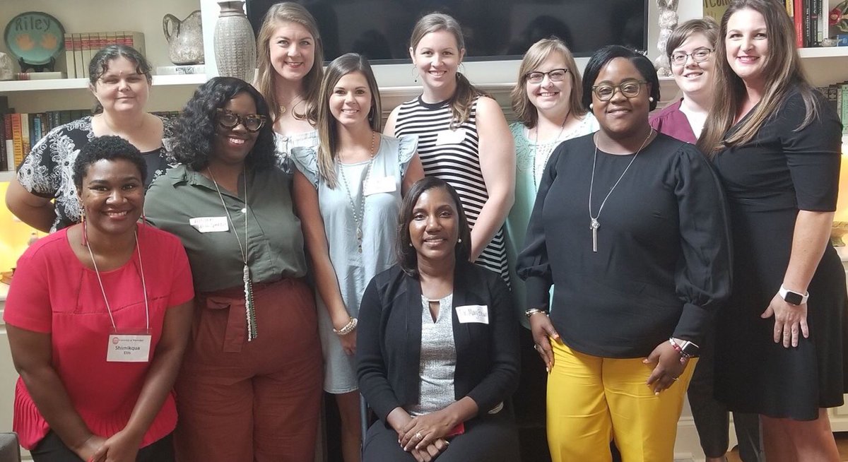PENatUofMS's tweet photo. 2019-2020 PEN at UofMS 2nd Annual Kickoff Brunch !! #networking #docstudents https://t.co/omMmzKiete