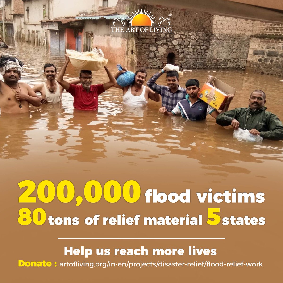 ArtofLiving's tweet photo. During the current #floods in Karnataka, Kerala, Maharashtra, Bihar, and Assam, The @ArtofLiving has provided 80 tons of relief material to 200,000 individuals in these areas. Help #rebuild more lives. 

Donate: https://t.co/UB1SX9ktqe https://t.co/cVXfWDH2oW