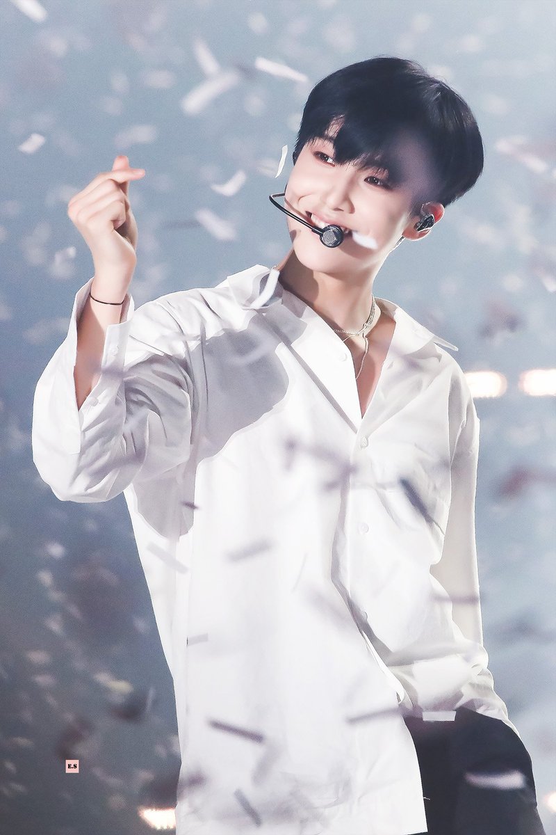 EternalSky_1026's tweet photo. I'll be there for you.

#이은상 #엑스원 https://t.co/SuBOdMCBq3