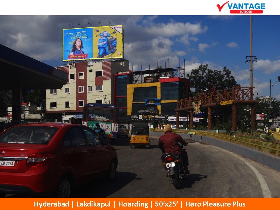 VantageOutdoor's tweet photo. #Hero #Pleasure #Plus #Hoarding displayed at #Hyderabad Lakdikapul,#Outdoor #Advertising #Campaign ☎️9500005749 or https://t.co/Jyrd6ra3nX.
#Banner #Billboard #Ad #Outdoormedia #Pointofsale #Offline #Marketing #OfflineAds #CTA #CallToAction #CTAdisplay #CallToActionAds #Products. https://t.co/hi2bFkUrzi