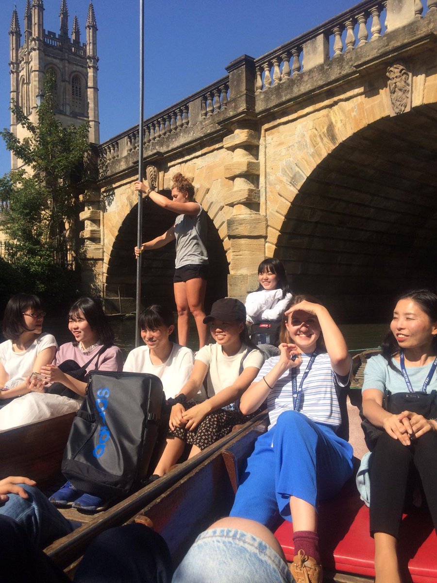 BlueBridgeEd's tweet photo. As summer now draws to a close, we’d like to say thanks to our magnificent teachers, teaching assistants and of course (most importantly!) students. #GlobalLeaders https://t.co/saKpd578Lx