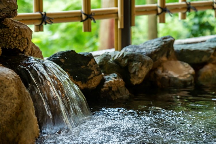 山中温泉 花つばき على تويتر 山中温泉 花つばきとしてツイッター 本日から開始します 今後も館内の写真や色々な情報を発信したいとおもってるので是非見てください 旅館 温泉 湯畑 加賀 山中温泉