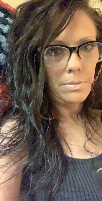 Apparently tweeting is not my specialty....just takin up space 😂 https://t.co/Jqpneqe2lS<a href="/tag/newprofilepic"class="tags"><span>#newprofilepic</span></a>