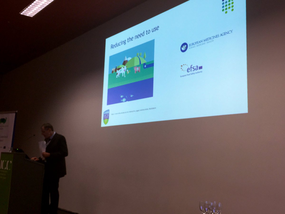 LABoyle2's tweet photo. Prof. Simon More @UCD_CVERA on strategies to ⬇️ #antimicrobialusage in farm animals #AntimicrobialResistance #globalthreat #healthylivestock project #EAAP2019 #onehealth #onewelfare https://t.co/9bnIXaPuX2