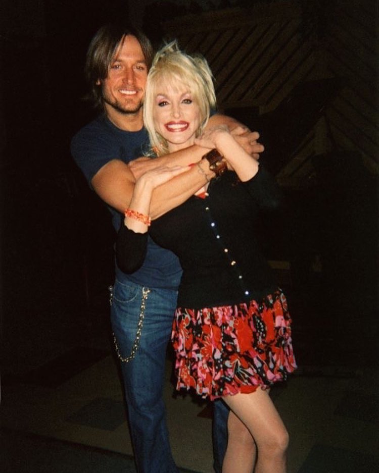 DollyParton4EVR's tweet image. 