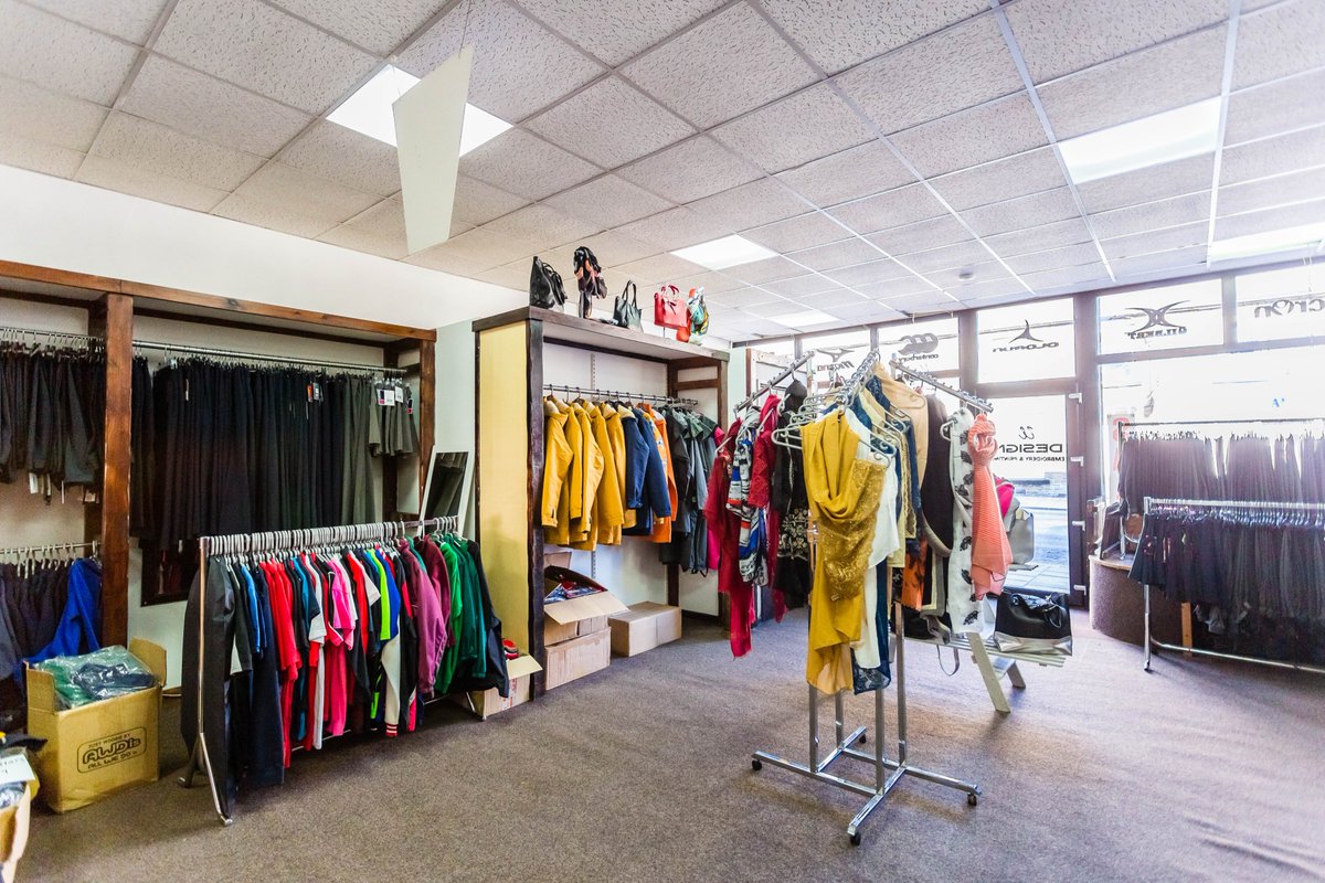 Back to school already !!

Have you got all your uniforms ready?

If not call into U Design today from 9pm - 5pm

ow.ly/kXPu50vhUpx

#BusinessSpotlight #BackToSchool #VisitTreorchy