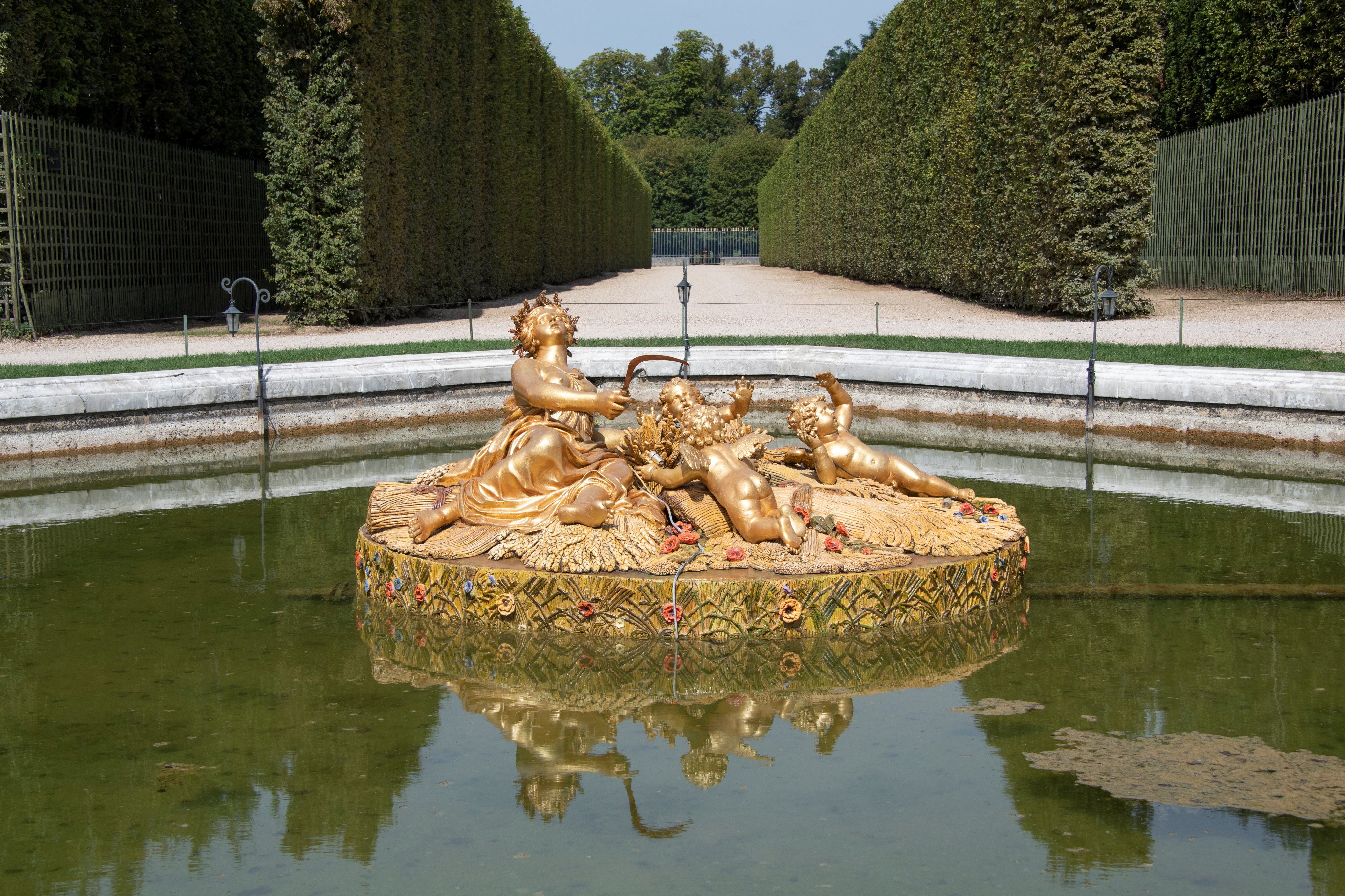 Bassin de C r s jardins de Versailles apr s restauration Bassin de C r s jardins de Versailles apr s restauration