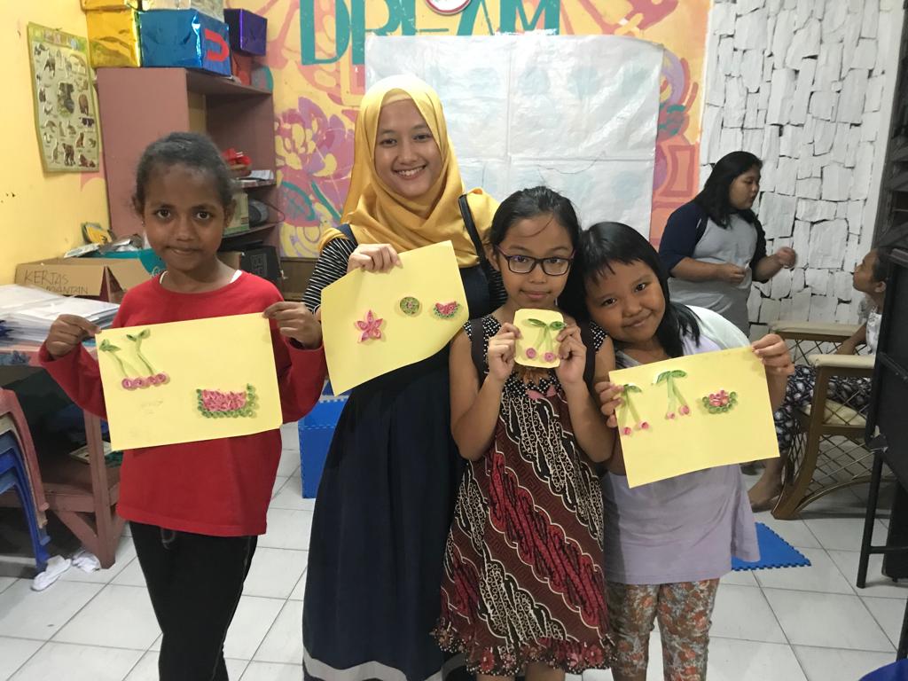 Flowers and happy faces. Our Jakarta center children tapped into their creative side to make these beautiful flowers. #ActivateEducateEmpower #creativity #Flowers