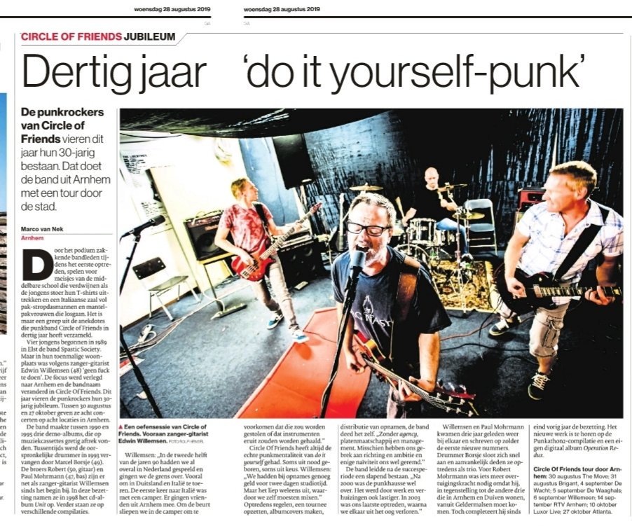 Teksthelden's tweet photo. Punkband Circle Of Friends viert jubileum met nieuw album en een tour door Arnhem. #circleoffriends #cof #punk #elst #arnhem #rtvarnhem #themove #willemeen #luxorlive #dewacht #atlanta #brigant #dewaaghals #dgarnhem https://t.co/73xOzAmC2W