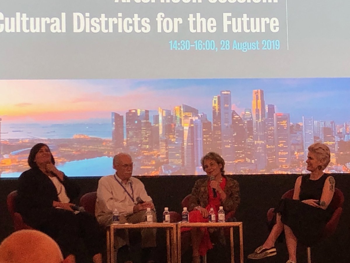 ⁦<a href="/ElaineABedell/">Elaine Bedell</a>⁩ explains in her intro to the session that she was appointed as the first female CE of South Bank ‘ because they had run out of men to ask ‘ !