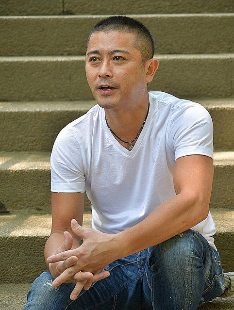海外のスカートで山口達也さんが発見される Togetter 海外のスカートで山口達也さんが発見される Togetter