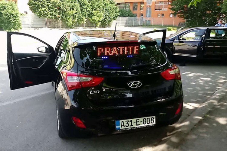 bijeljinalive's tweet photo. U Bijeljini svaki treći vozač ne poštuje brzinu, svaki deseti za volan sjeda pijan https://t.co/KmNyg6nAkB https://t.co/i5oPSFUp4D