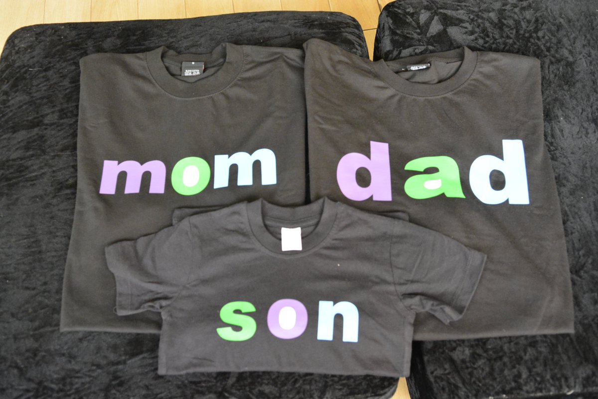 thinkinkug's tweet photo. Even the family is covered when it comes to us. Let's call it the family kit for now......π
#thinktees #thinkink #family https://t.co/Ur9mKeqoGP