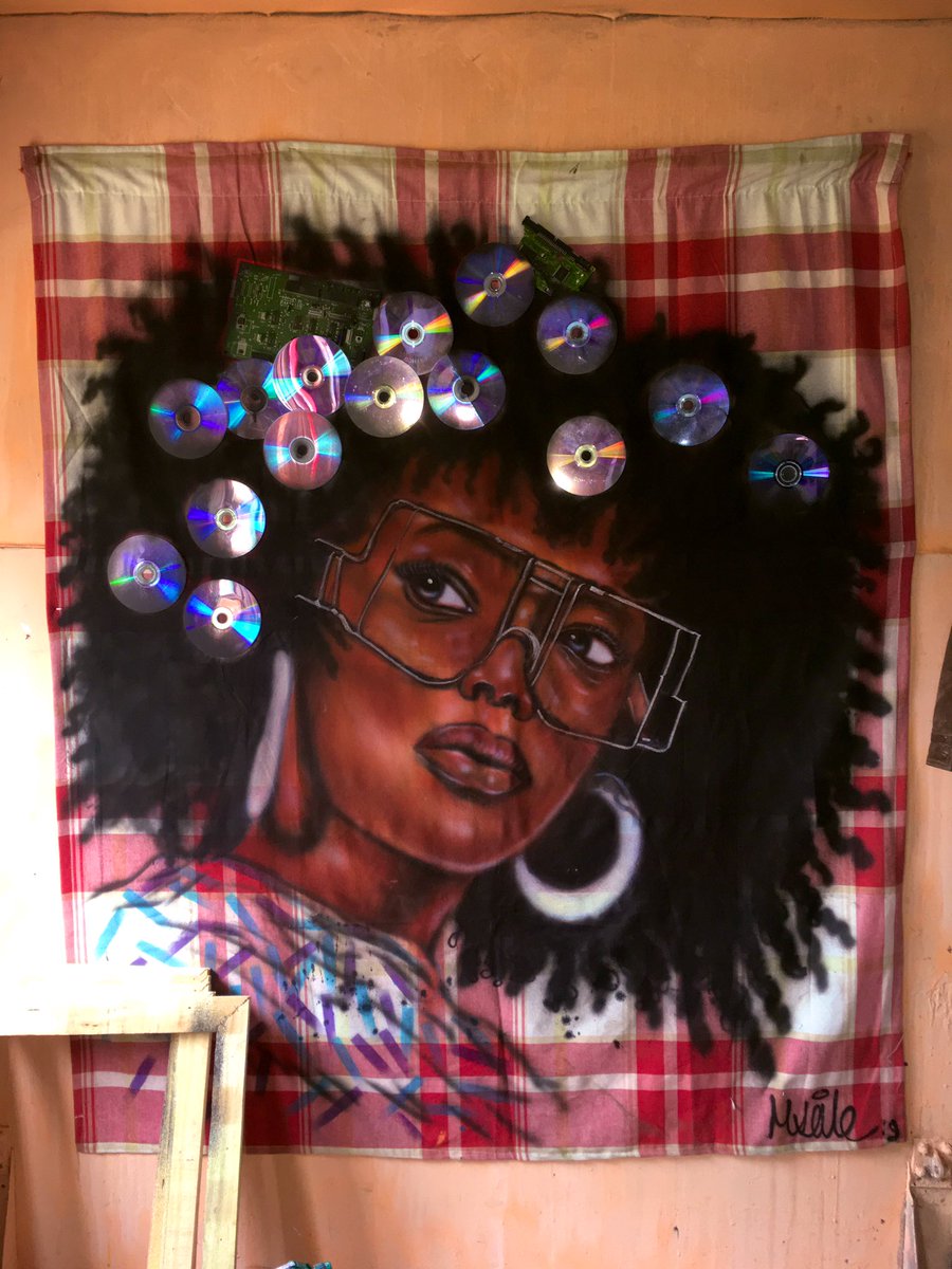 ContentHouseKe's tweet image. Spent a day exploring Nairobi with #FollowTheNile mentor Selina Ukwuoma. Finally a chance to visit the BSQ crew @ their cool space at Nairobi Railway Museum and found the work of Shane Cookfrom #turkanaartistsxchange! Also... frame within a frame within a frame #filmdevelopment