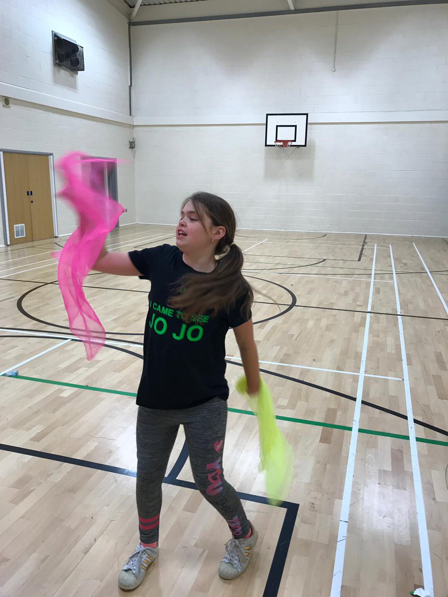 EXPECT_Youth_'s tweet photo. There's been something for everyone at #ExpectSummer π€© Look at these youngsters having the best time learning circus skills! πͺ@darts_ThePoint @DonnyCollege @Active_Fusion @EpicDoncaster @social_sober @ClubDFoundation #YourSummerYourWay https://t.co/cje3w4sXOj