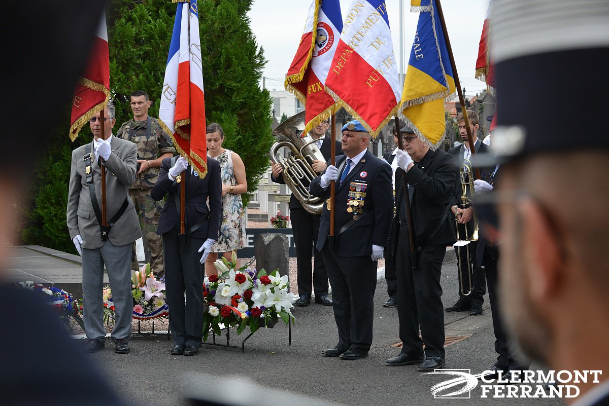 ClermontFd's tweet photo. Mardi 27 août, la Ville a commémoré les 75 ans de la Libération de Clermont-Ferrand. Une célébration pour rendre hommage aux combattants et plus particulièrement à Jeanne Vernusse et sa mère Marie-Louise qui ont recueilli deux enfants juifs pour leur éviter la déportation. https://t.co/DTIAg4H1s8